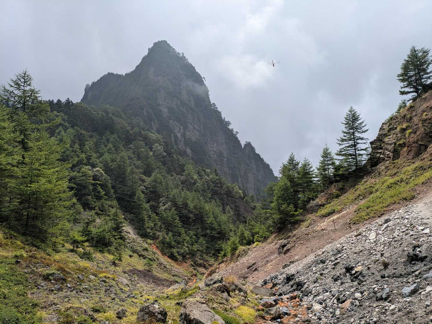 このポジションに来ると撮ってしまう😅
牙山