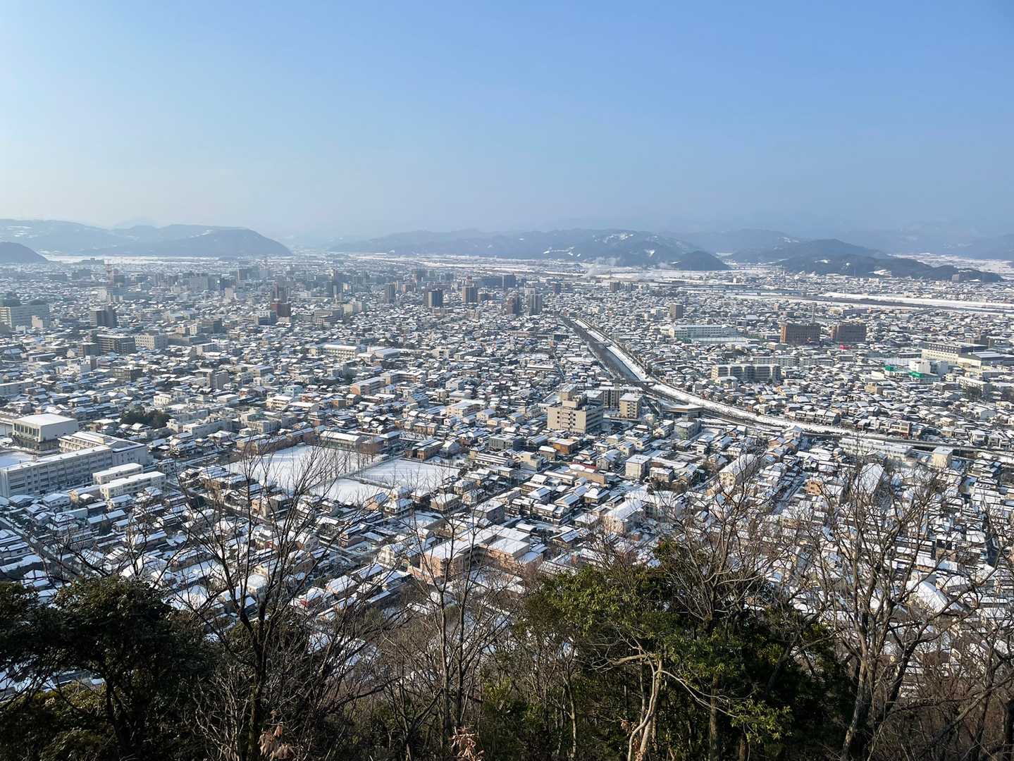 雁金山🏔から見える市街地