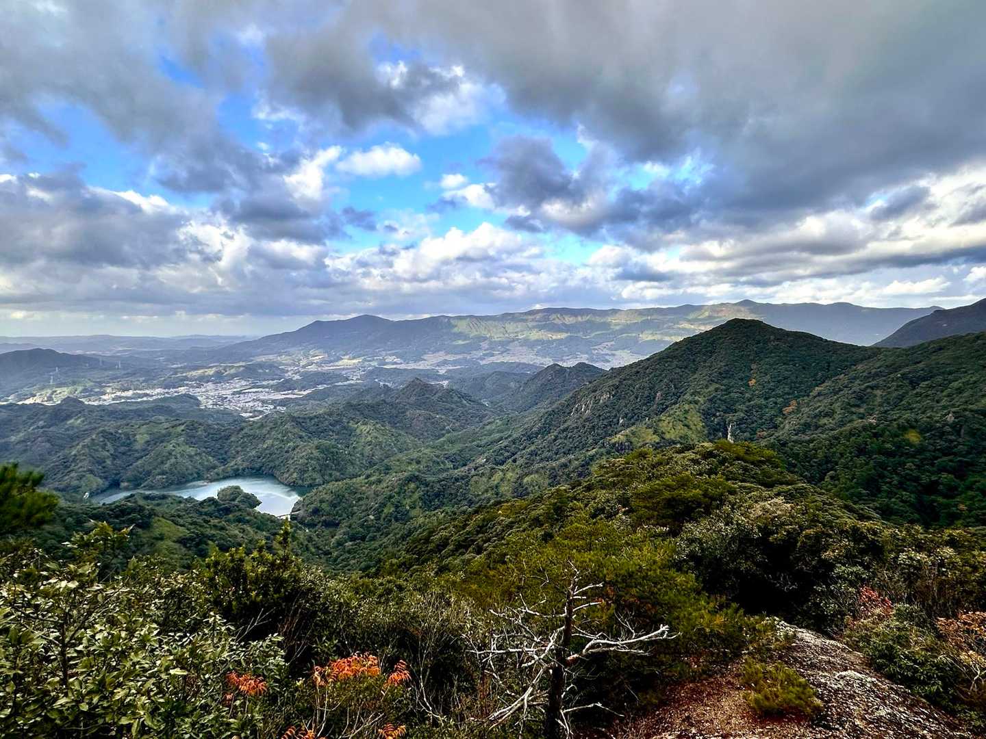 黒髪山からの眺望　こちらも素晴らしい！