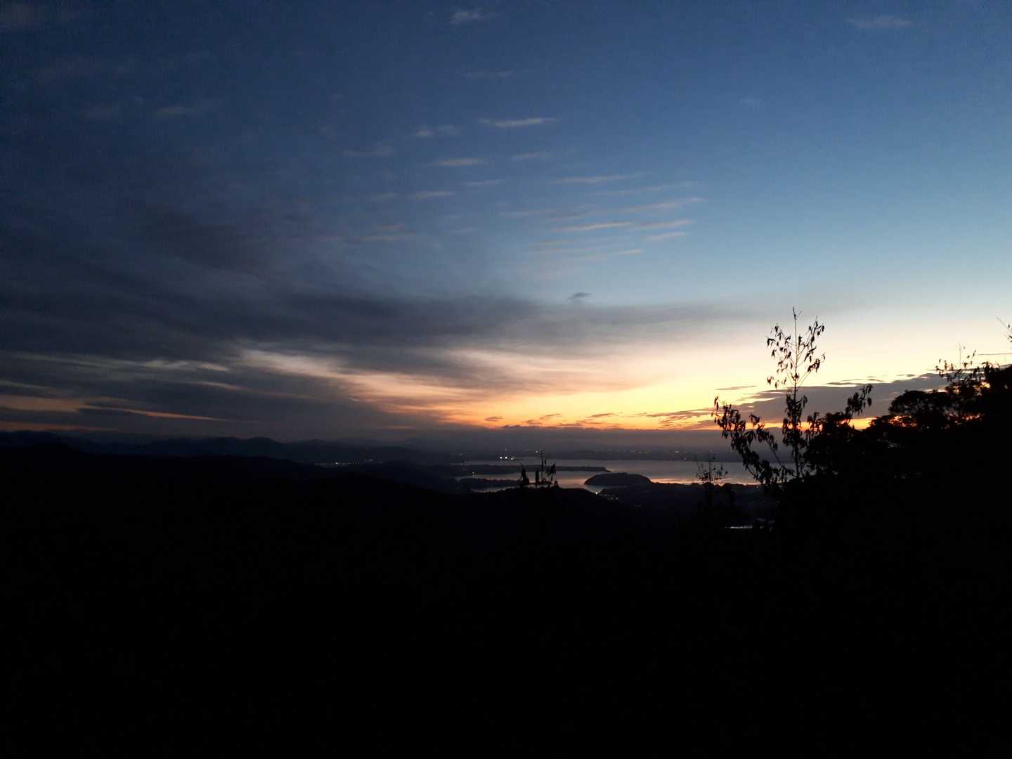 神石山 -梅田峠 周回コースの写真