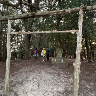 と、いうわけで、 先に2座 を 終わらせましょう！
かなくま餅うどん(13:30閉店)の 季節限定(11月から4月)餅入りうどんを 食べたくて、スピード はやめ😜👍
しんどいー！  こんな時は、泣き言😫を いいましょう。