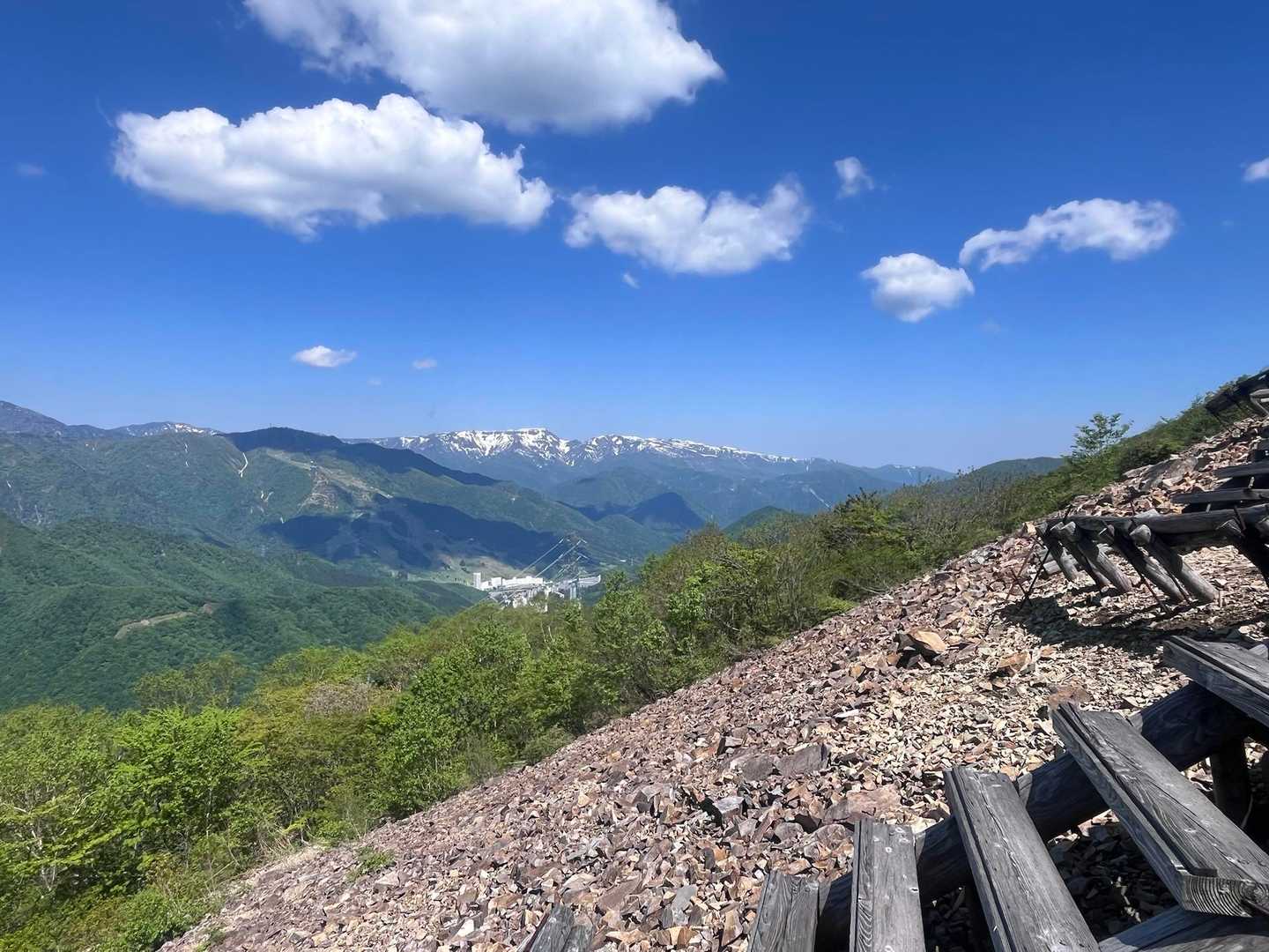 三国峠-三国山-三角山-大源太山 周回コースの写真