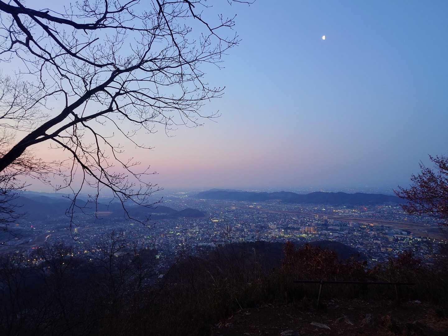吾妻山登山口-吾妻山 往復コースの写真