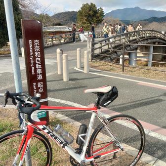 人が多すぎるのでここでUターン