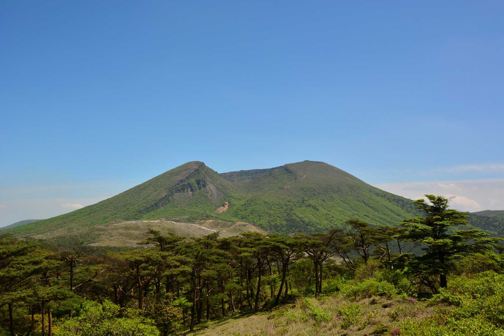 韓国岳の写真