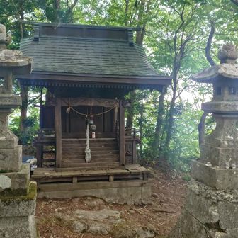 月山へプチ縦走