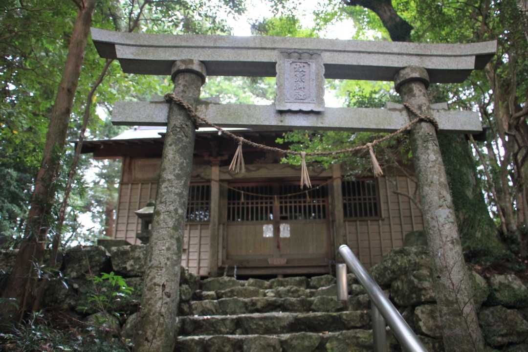 山頂の秋葉神社