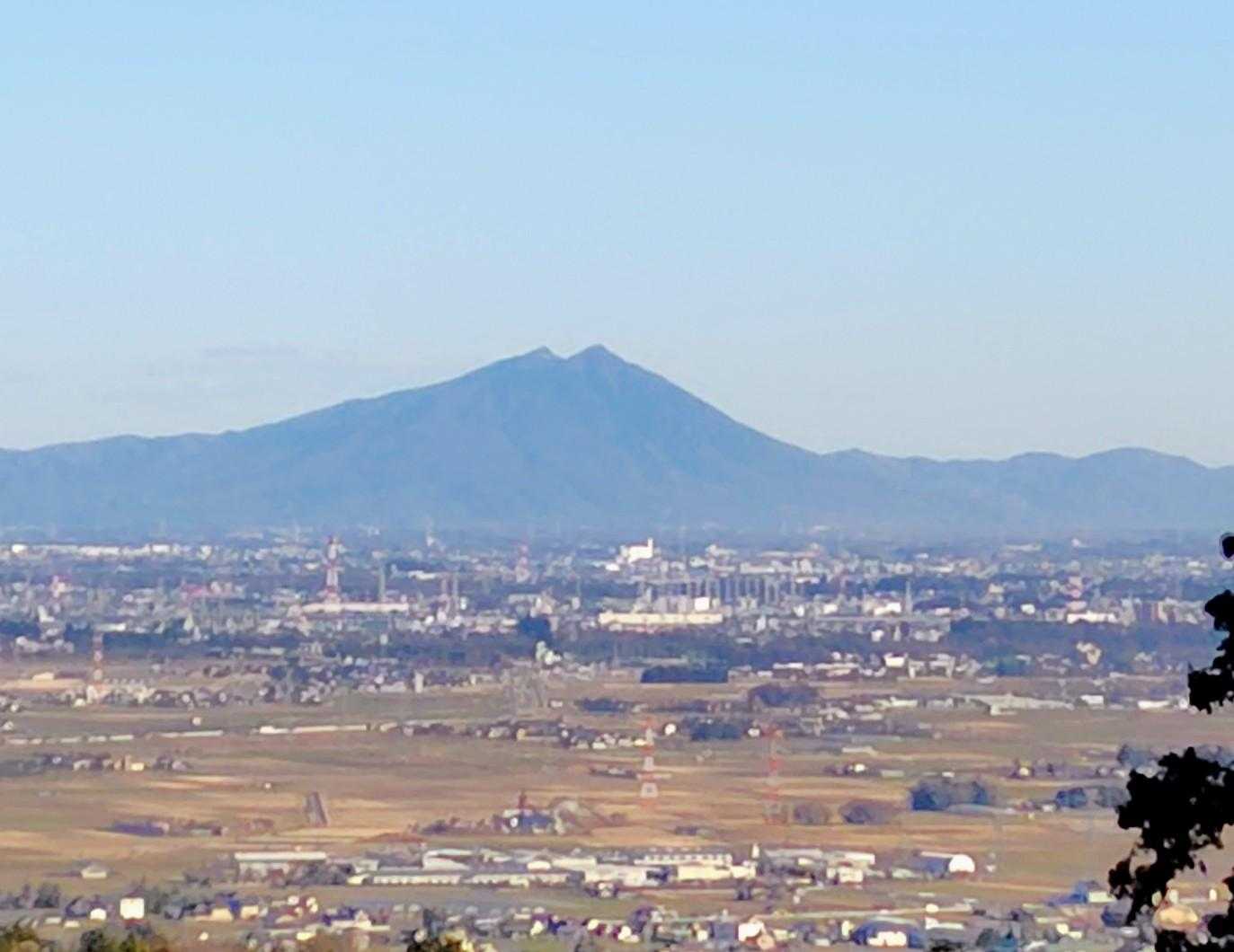 月末にダイヤモンド筑波山

太平山神社