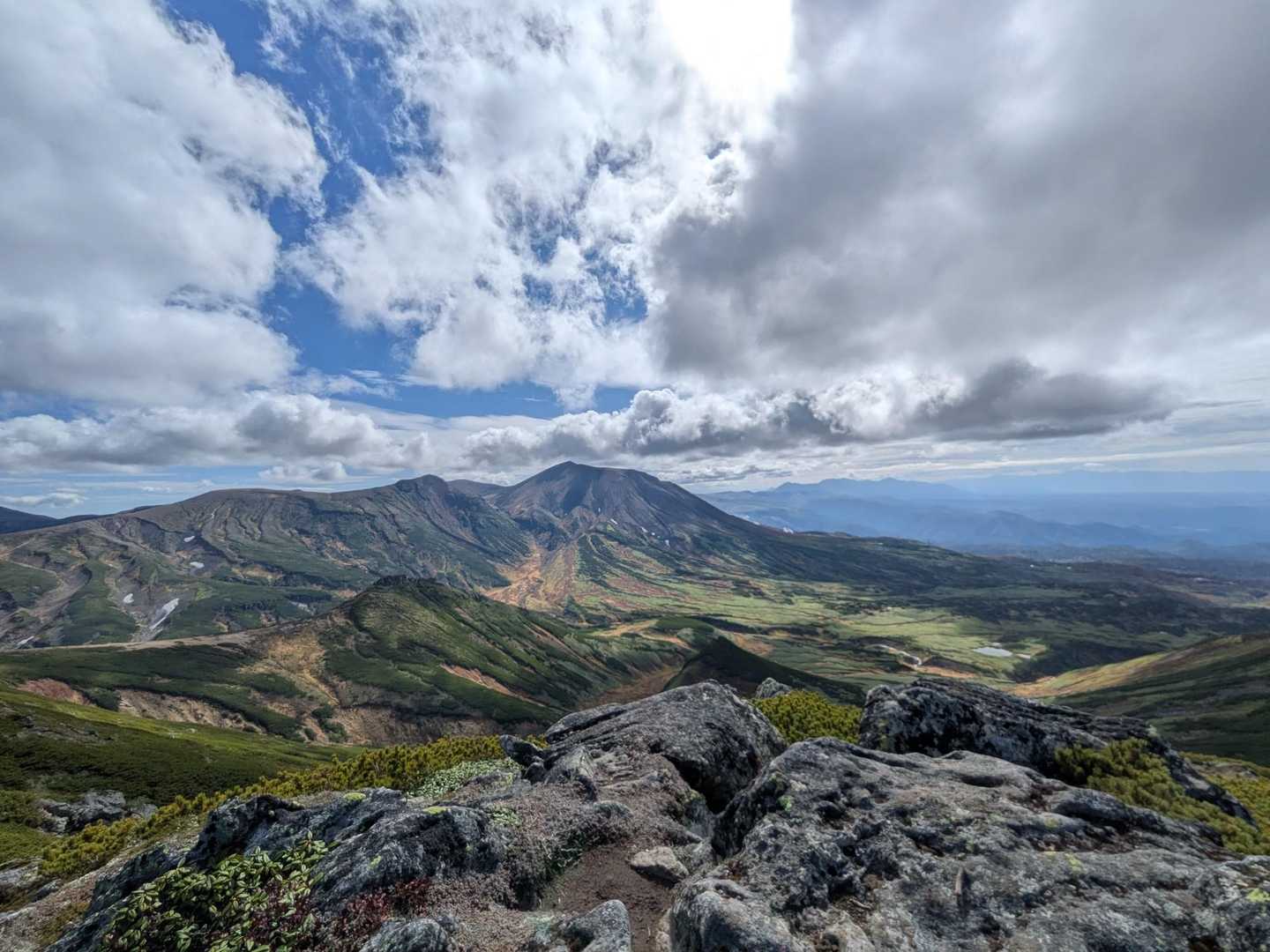 愛山渓登山口-永山岳-安足間岳-愛別岳-比布岳-当麻岳-当 周回コースの写真