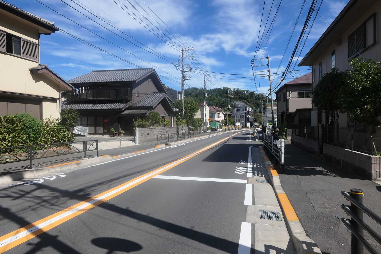 高尾駅に向かいます。