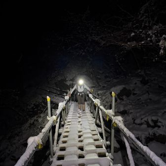 滑りやすいから慎重に