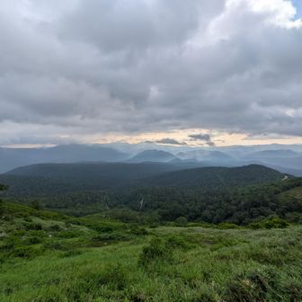 第一花園から石北峠方向
今日唯一の眺望らしい眺望