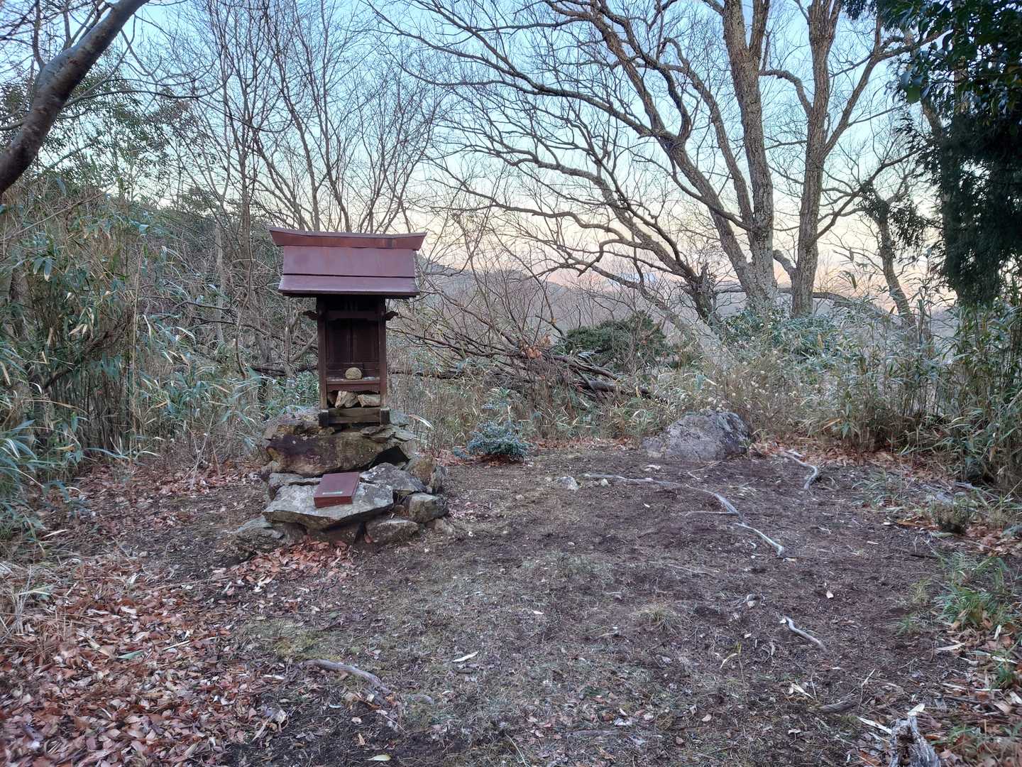 昼寝山山頂