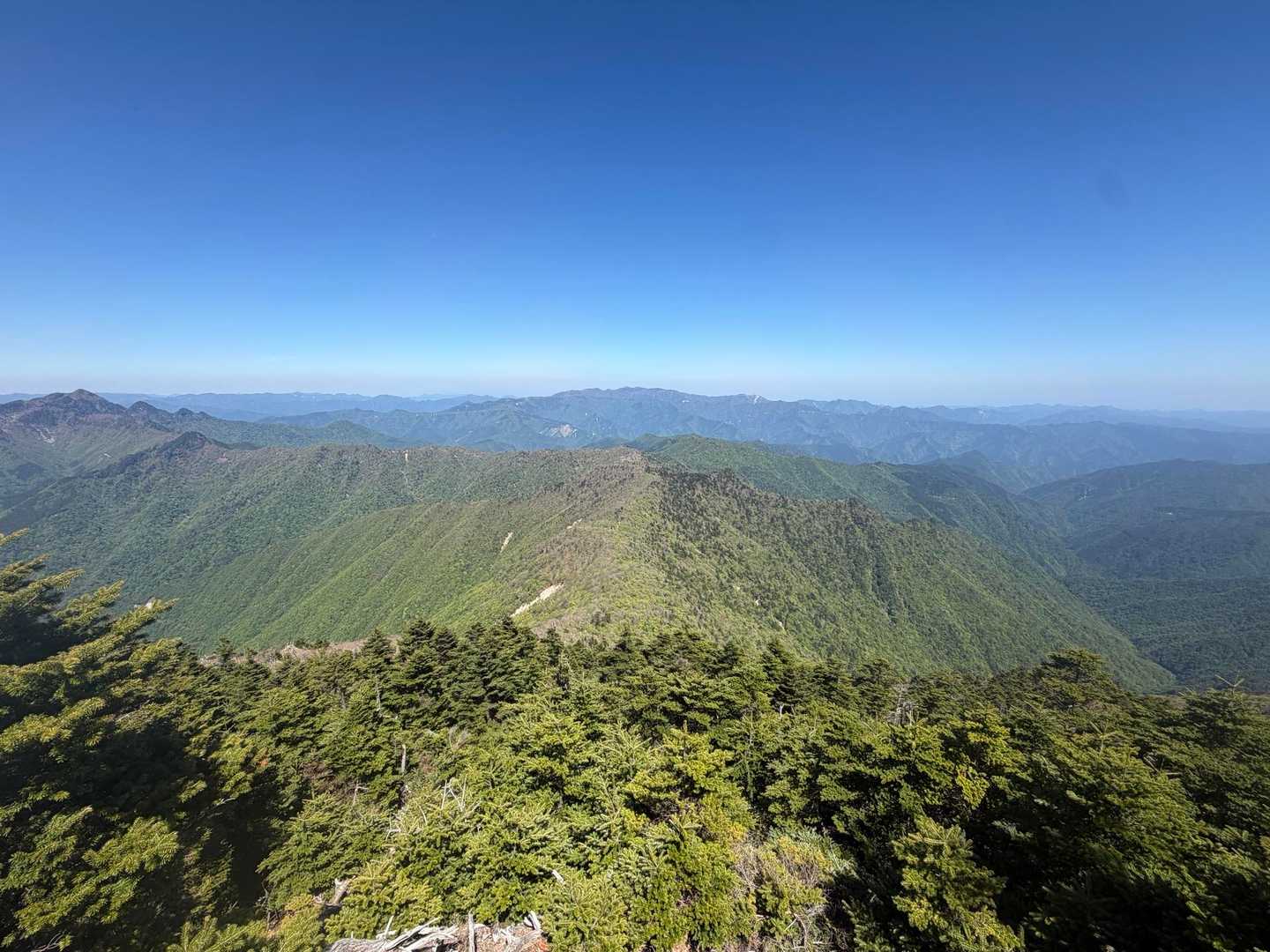17キロを背負って大峯奥駈道👍 1日目 / shin🤗さんのモーメント