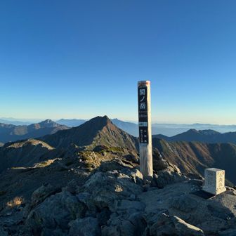 間ノ岳　　甲斐駒ヶ岳　北岳🏃‍♂️‍➡️