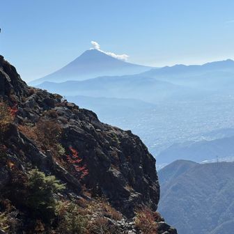 最後にもう一度富士山を眺めた。

いつまでも見ていたいが、仕方がない。
