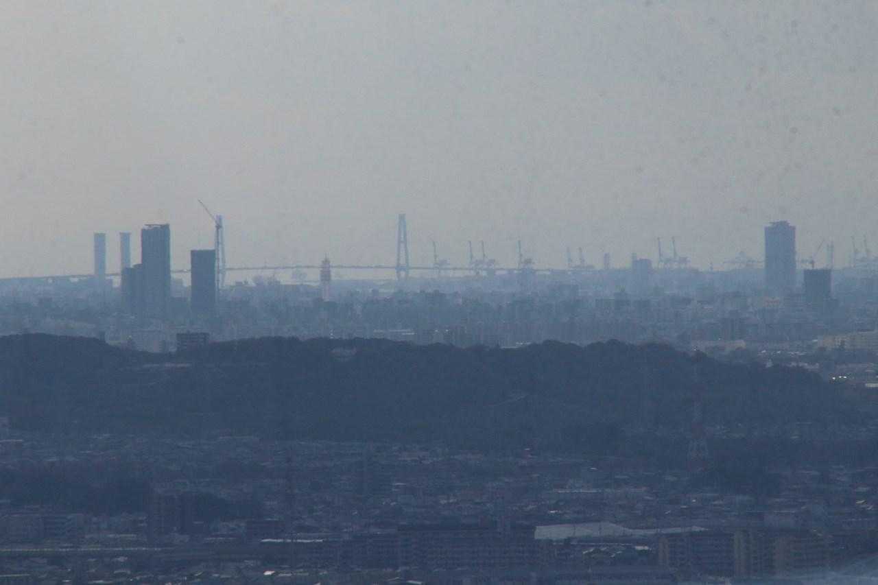 名古屋港も薄っすら