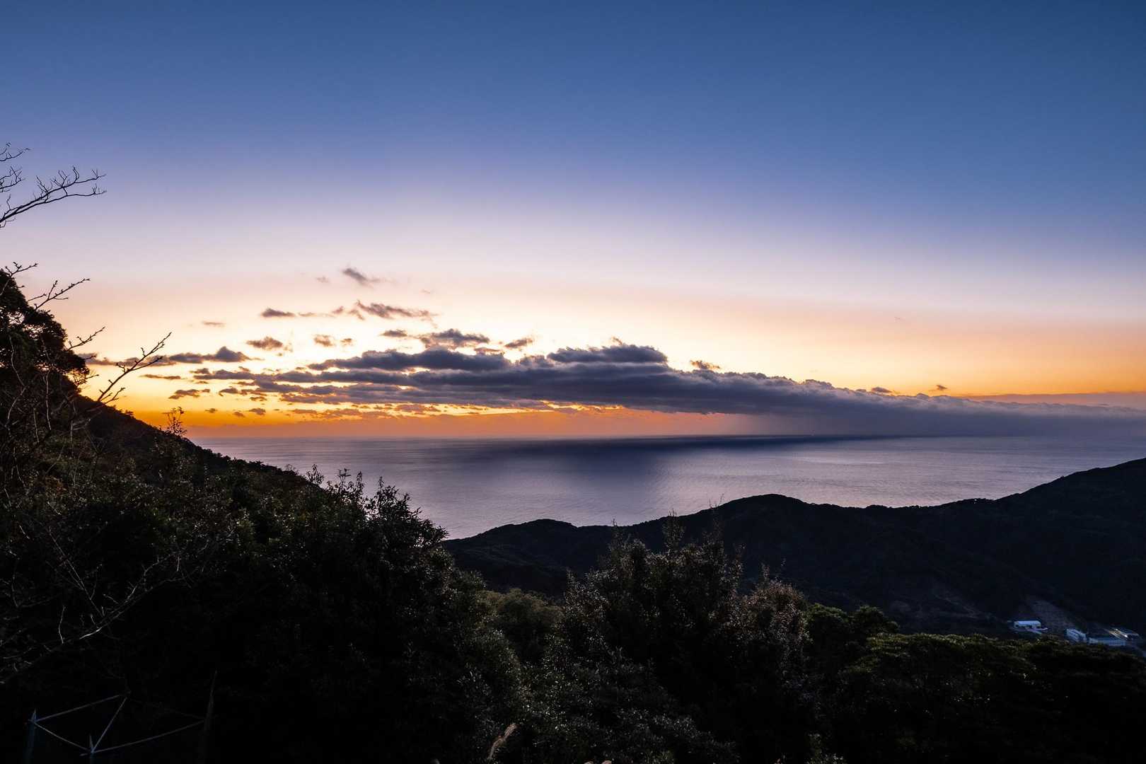 雲が多い