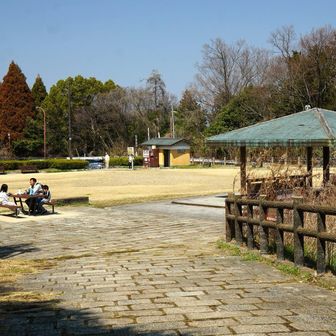 最後のピークは公園⁉️
風もなくここでランチ🍙