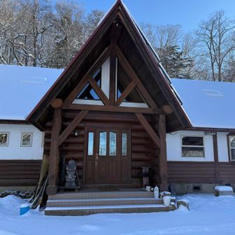 確かここで百名山バッチが全部買える