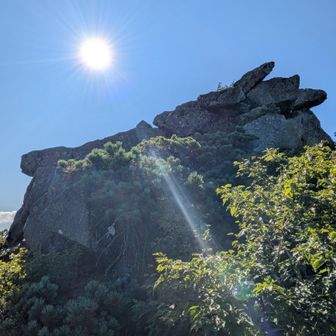 格好いい目国内岳も、見納め