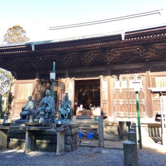 五大堂😌
信者の方々かな？？煤払いをされていました😌