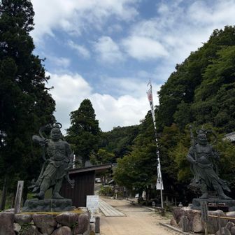１０分程おだやかな坂道を上がれば到着です