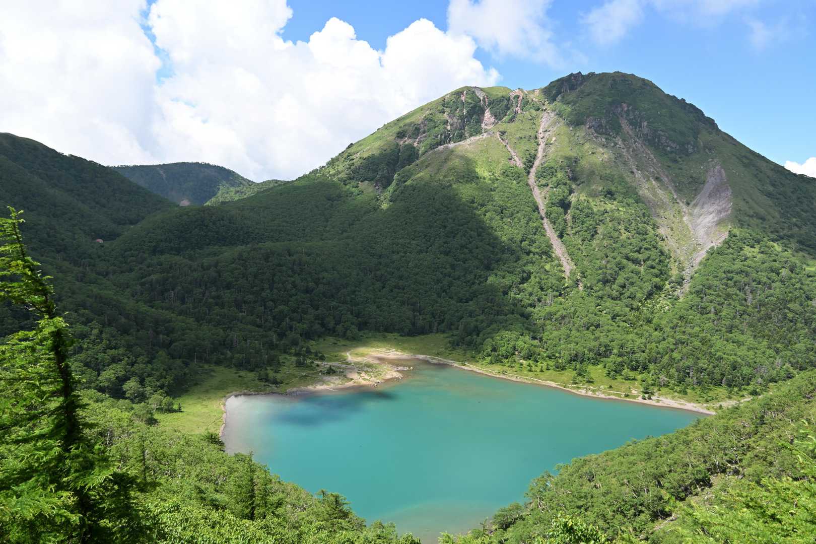 金精峠登山口-金精峠-金精山-五色山-前白根山 往復コースの写真