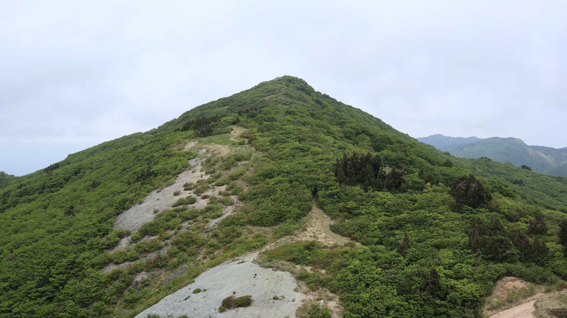 マトネ-カツポラ池-平城畑-石花登山口 縦走コースの写真