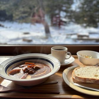 主目的のビーフシチュー😋