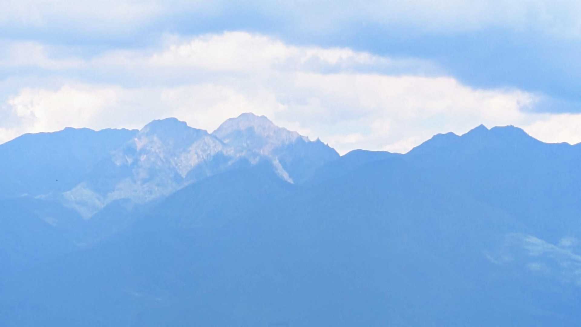 赤岳🌋阿弥陀岳🌋など八ヶ岳核心部撮って、ゴンドラ🚠で下山↘↘