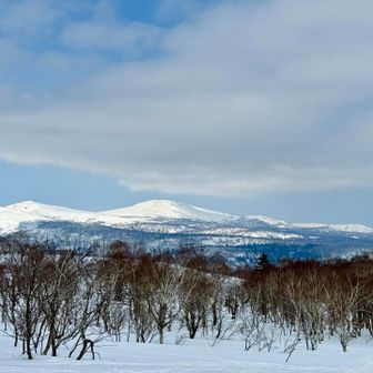 ここ、風強いな
ずっと真っ白な無意根山が見えます