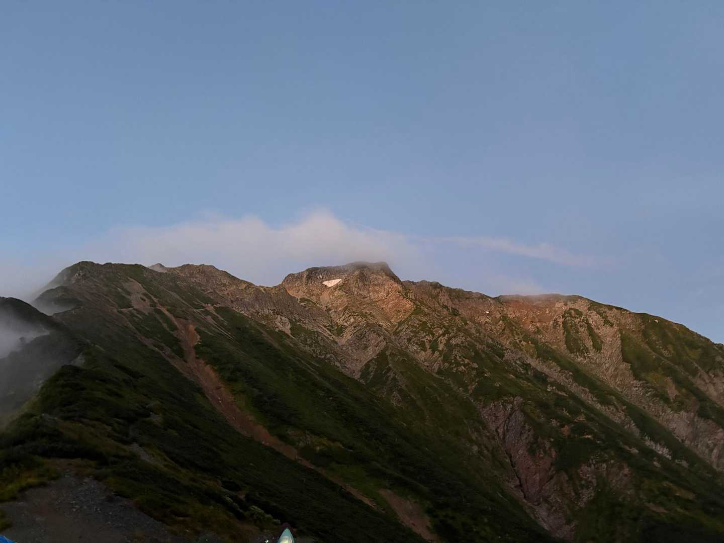 地蔵の頭-小遠見山-中遠見山-大遠見山-西遠見山-白岳-五 縦走コースの写真