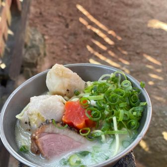 鶏白油(とりばいたん) 生そば汁🤩
YummyYummy🧡
ありがとうございました🤩