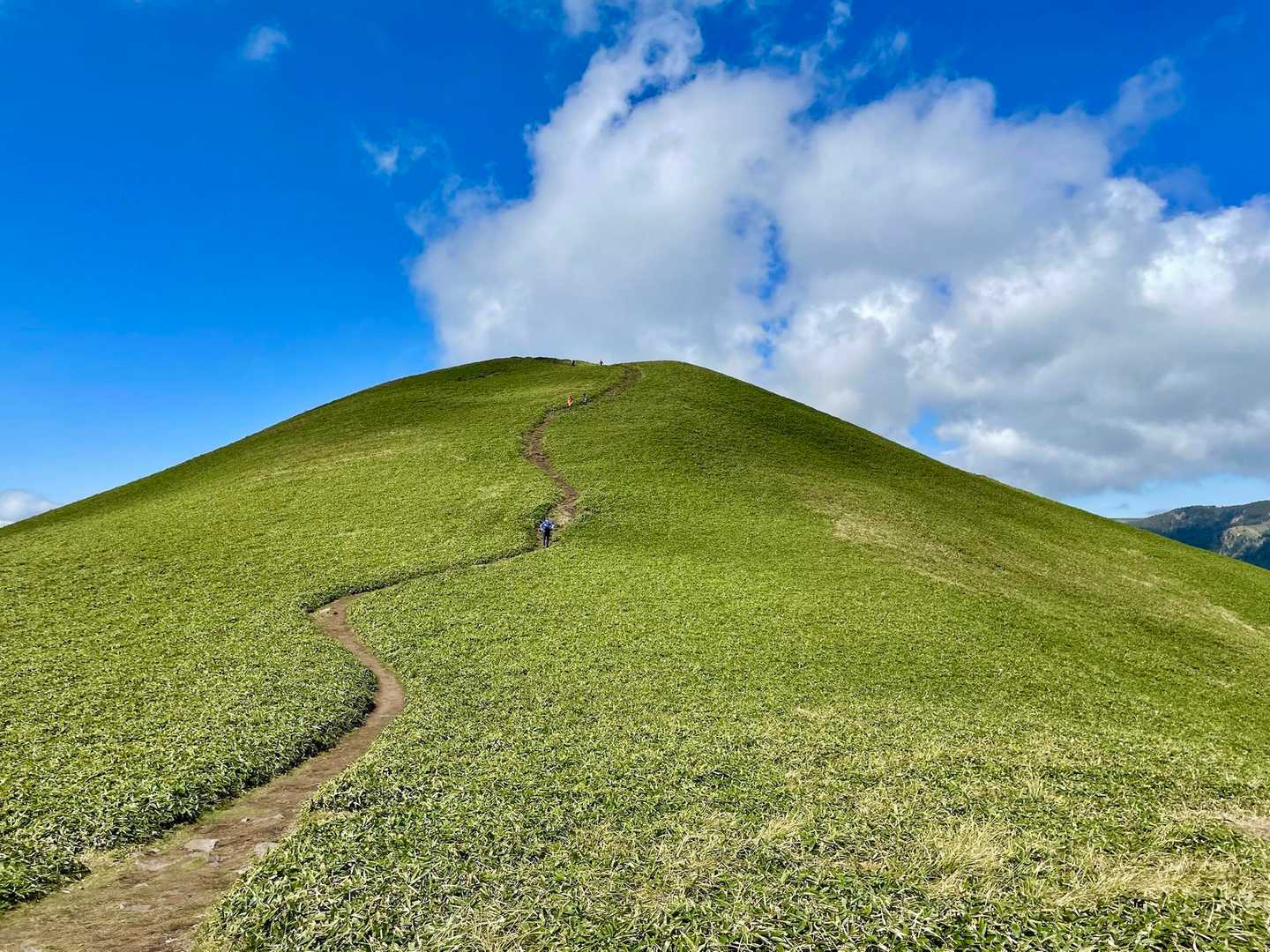美形の三峰山👍
