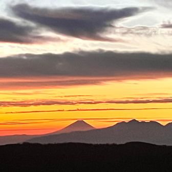 燃える富士山