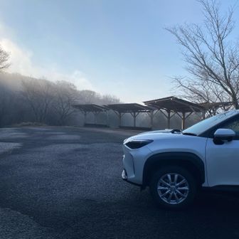 車は私のだけでした
ここからもうちょっと、ほぼ山頂まで車で行けるのすごいよね〜