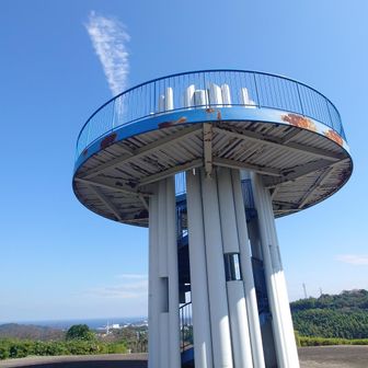 梅の里の展望台