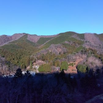 二十六夜山への登りの途中、麓方面。