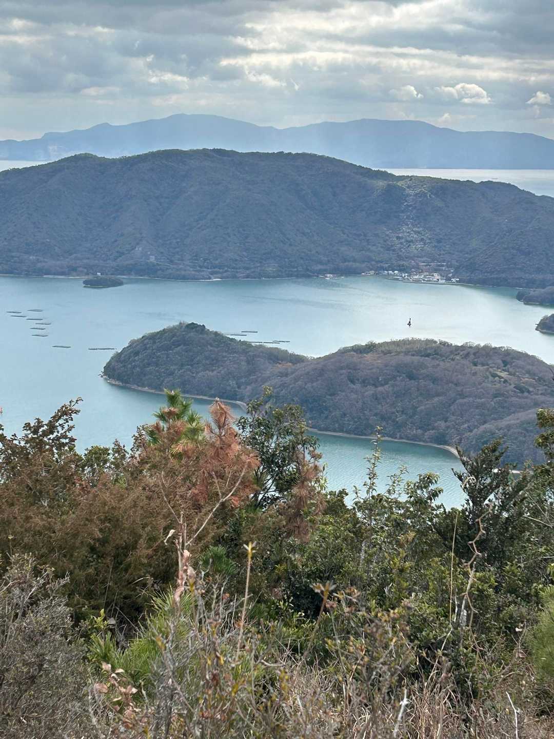 前山からの景色
小豆島がとても近いです。