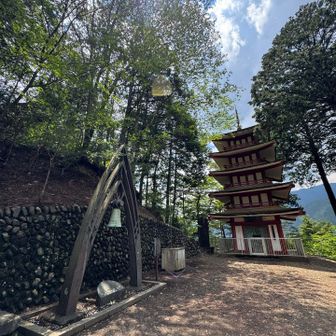 山頂。