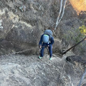 せっかく登ったのに結構下まで下る