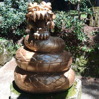金色の龍