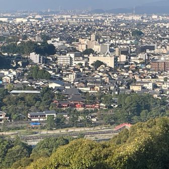 朝日山の方がはっきりと見えるかな👀