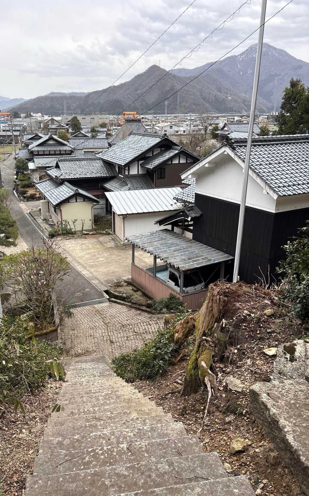 ここから歩いて…