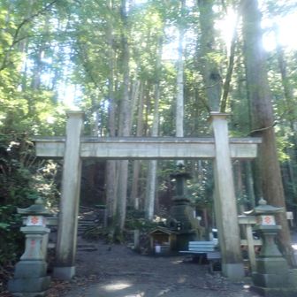 鳥居