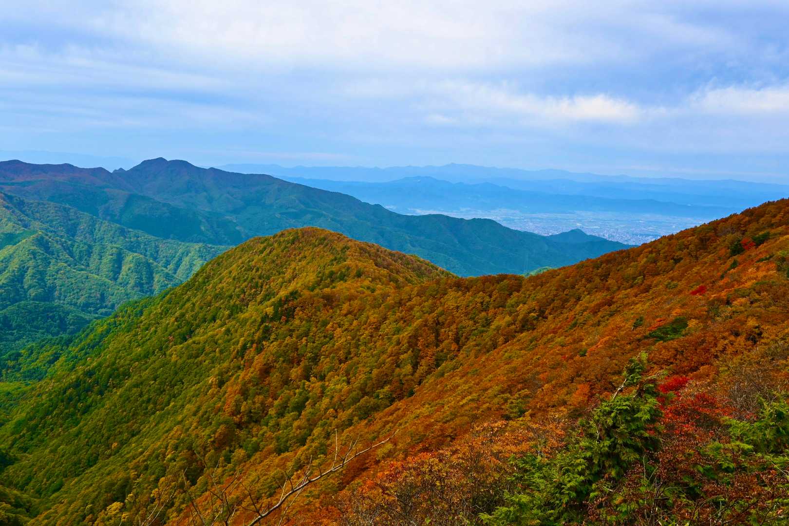 笹谷峠-雁戸山-カケスガ峰 周回コースの写真