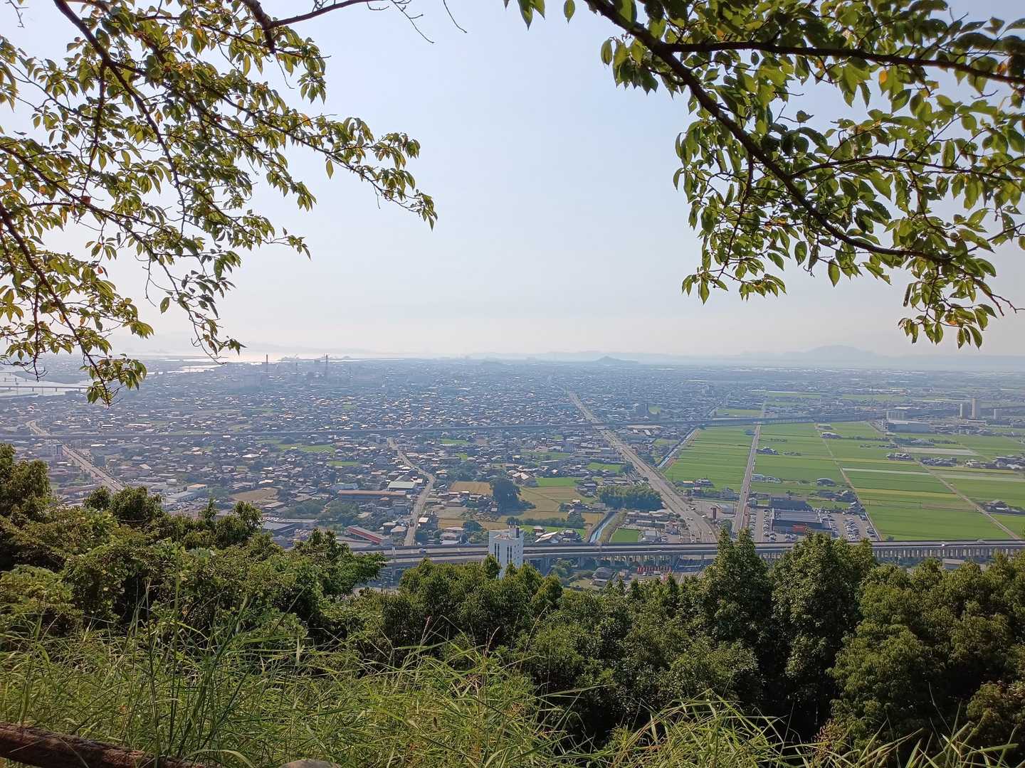 石段登山口-射鳥峠-竜峰山-鞍ヶ峰-竜ヶ峰 縦走コースの写真