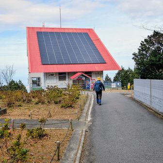 
まだ寄りたいところがあるので
🚡で飛びます
