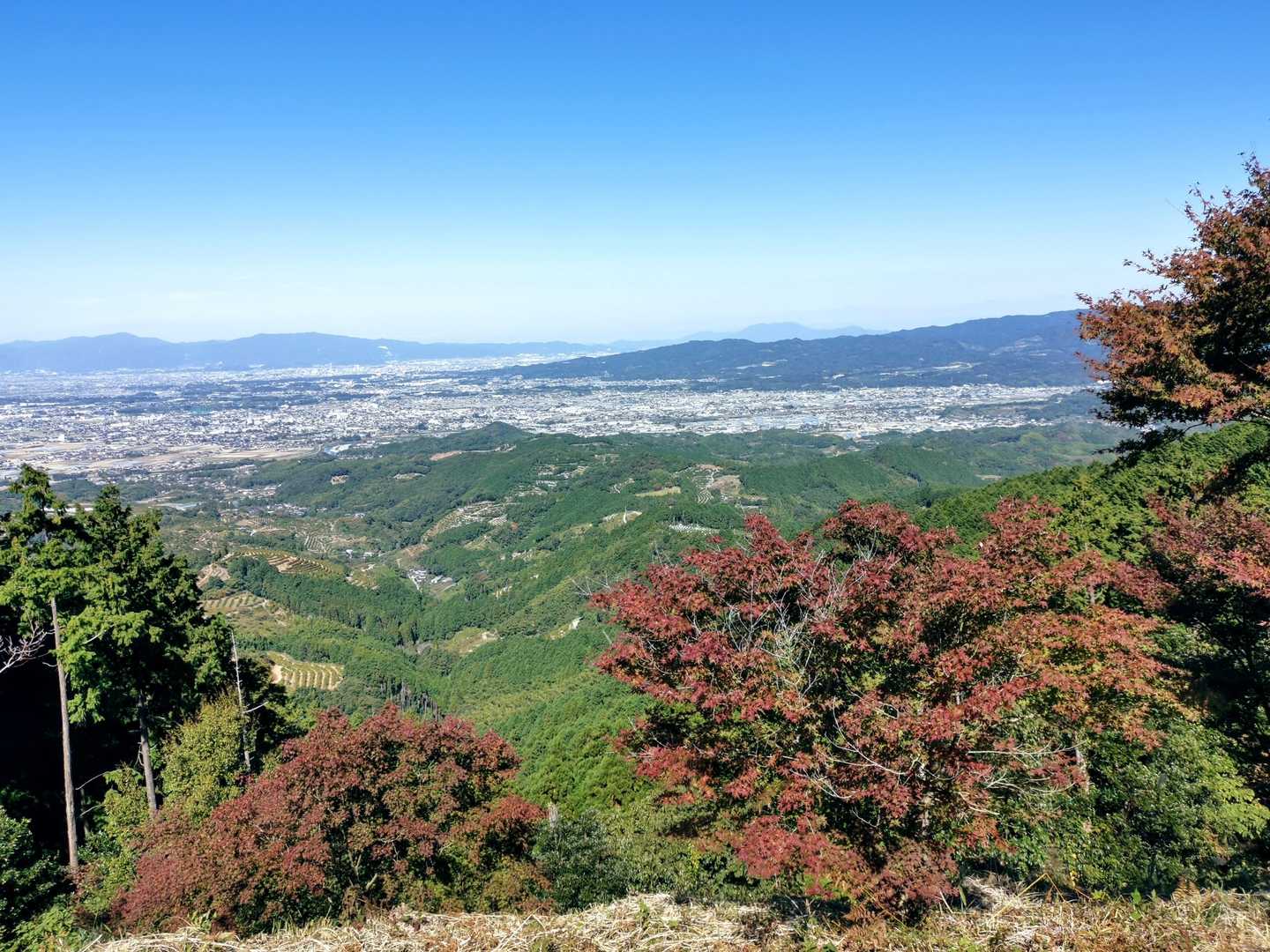遠くに耳納連山、脊振山🏕😀